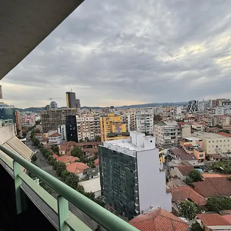 Center Rooftop * טיראנה